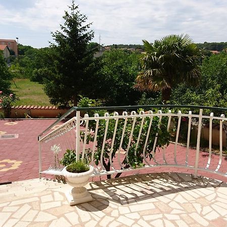Countryside Family Retreat Apartment Sibenik Bagian luar foto