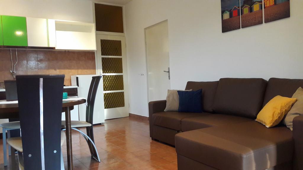 Countryside Family Retreat Apartment Sibenik Bagian luar foto