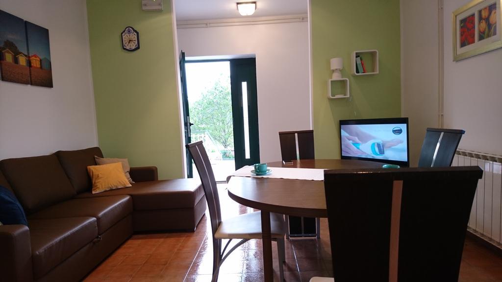 Countryside Family Retreat Apartment Sibenik Bagian luar foto