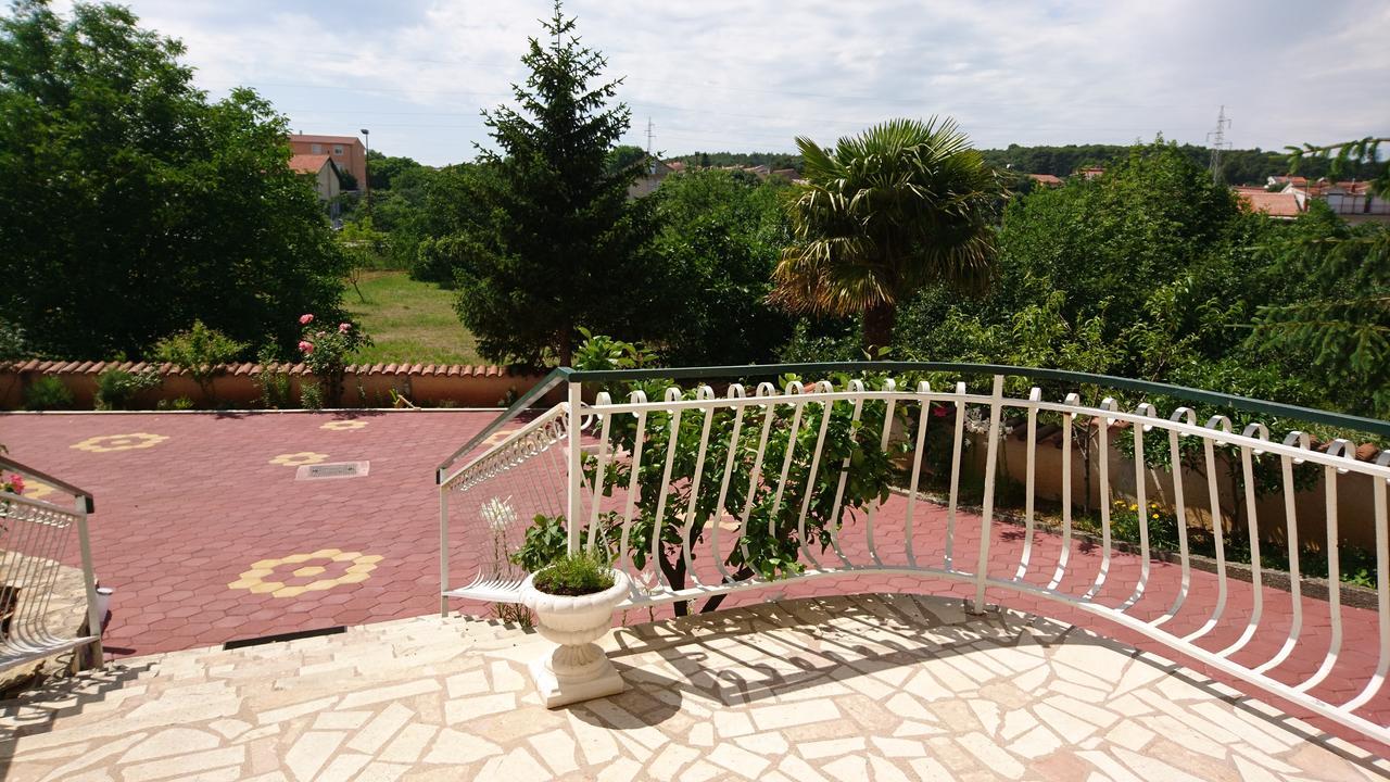 Countryside Family Retreat Apartment Sibenik Bagian luar foto